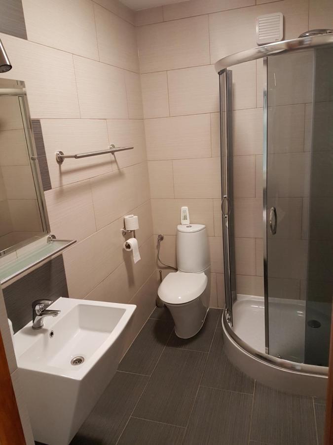 Tobi-Pokoje Goscinne Łeba Exterior foto